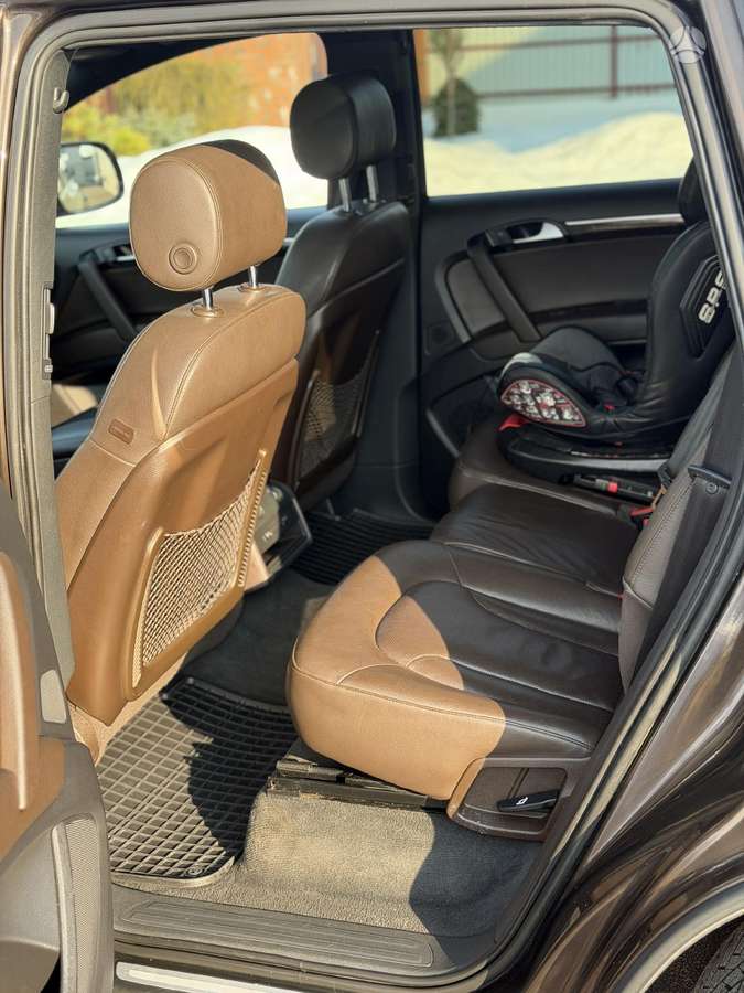 Audi Q7, 3.0 l., Внедорожник / Кроссовер