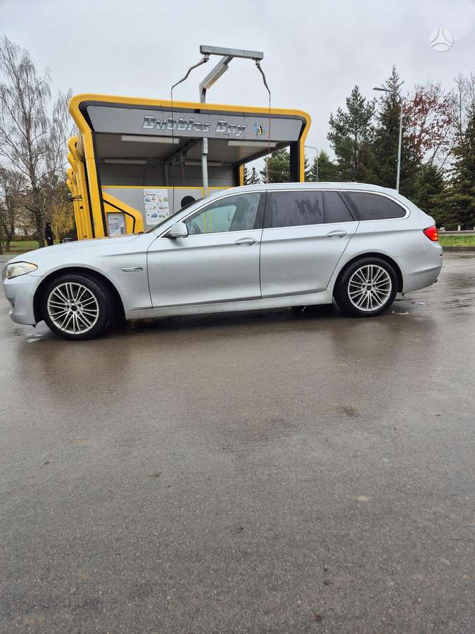 BMW 520, 2.0 l., universalas