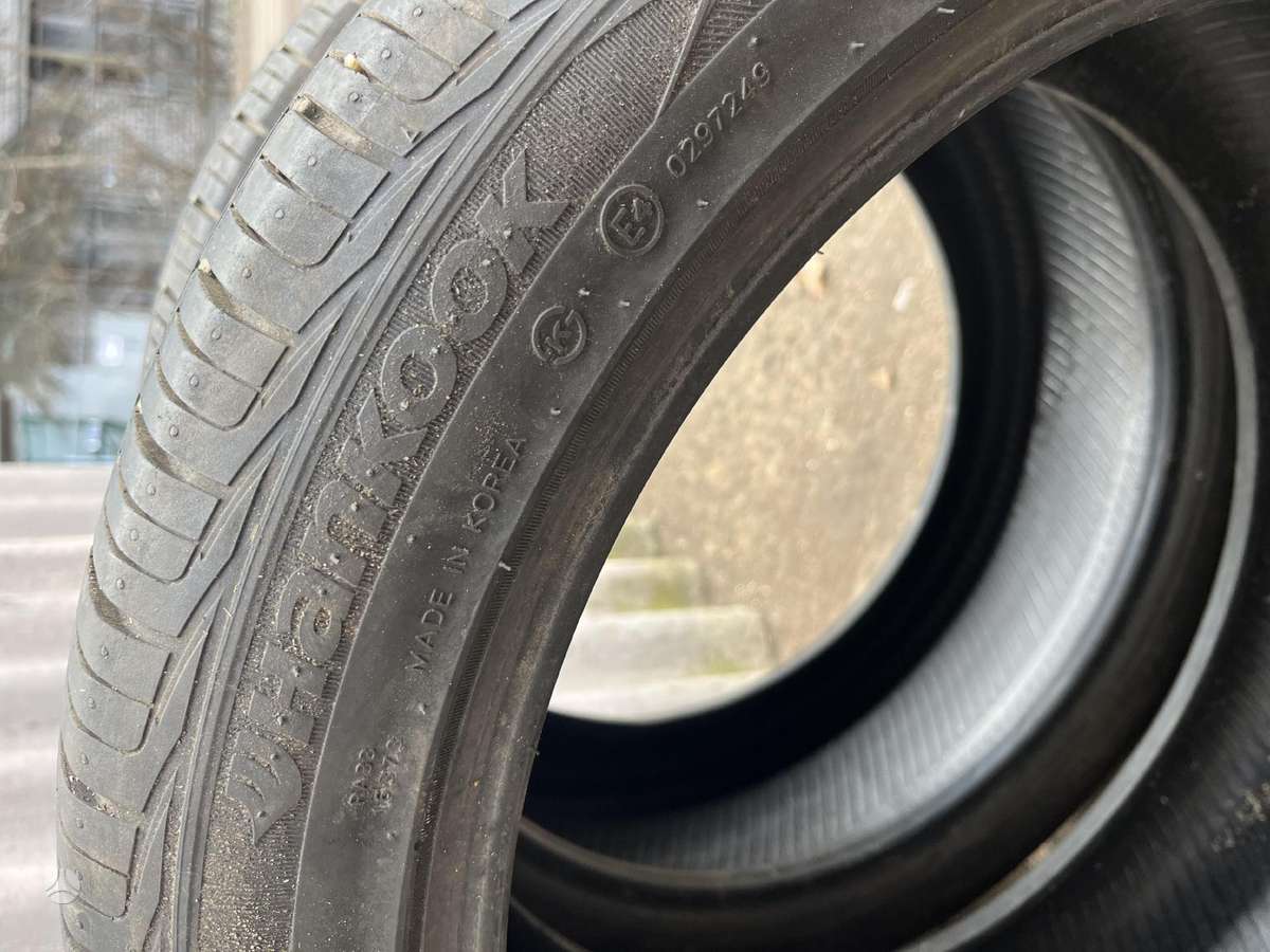 Hankook, kita 235/45 R19