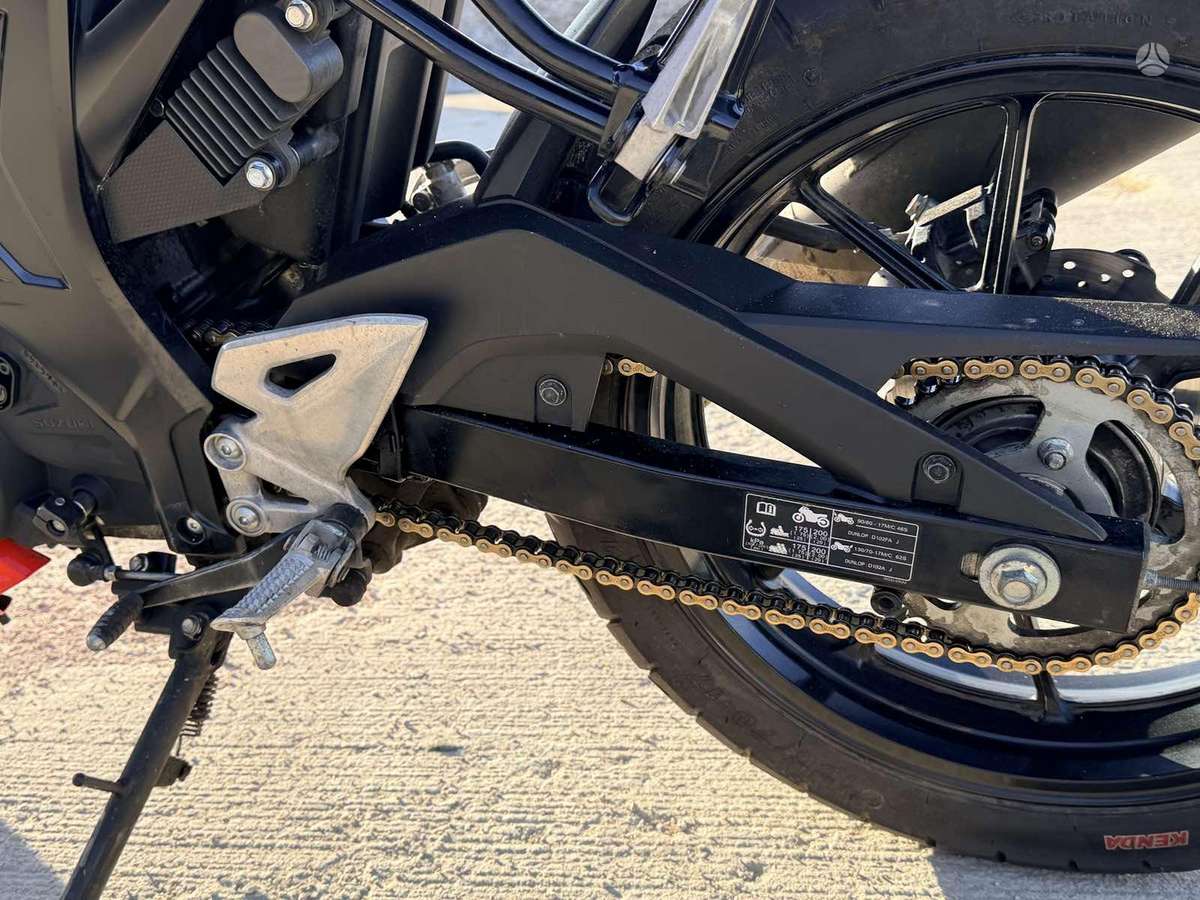 Suzuki GSX-S 125cc, street / classic