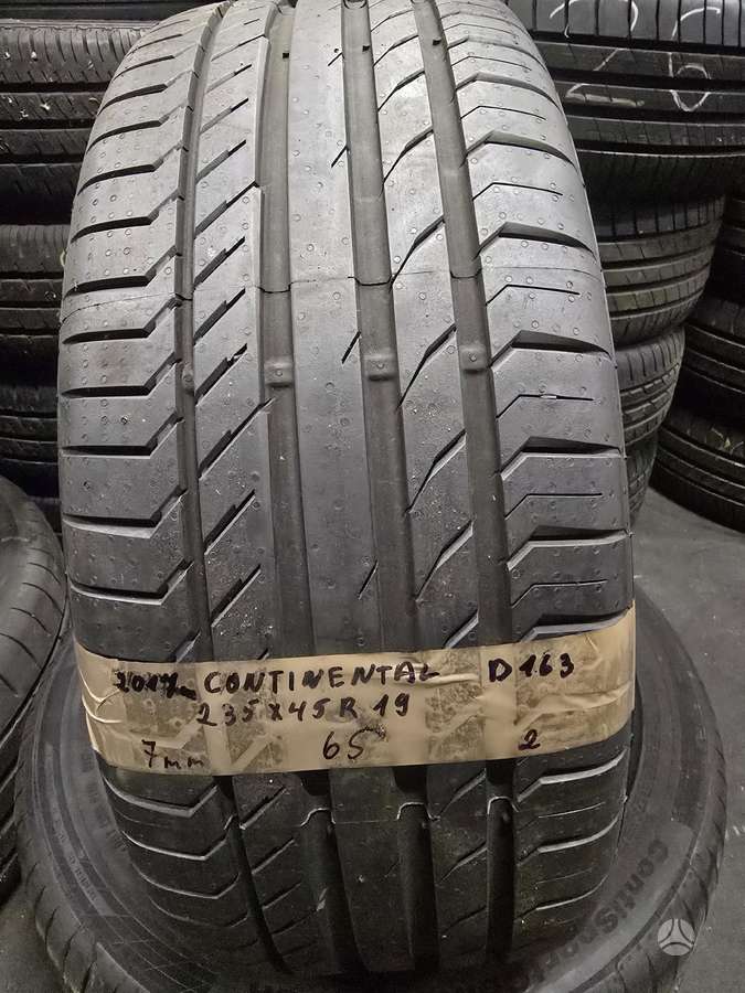 Continental, летние 235/45 R19