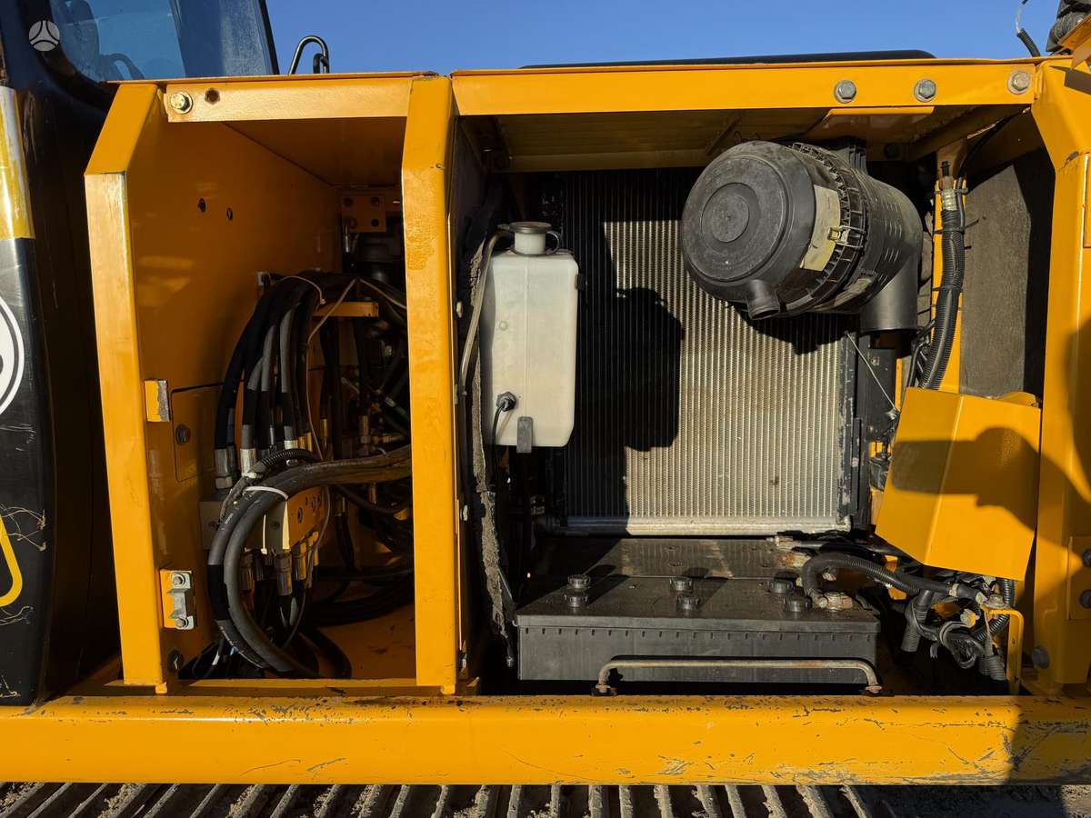 JCB JS 160 LC, excavator