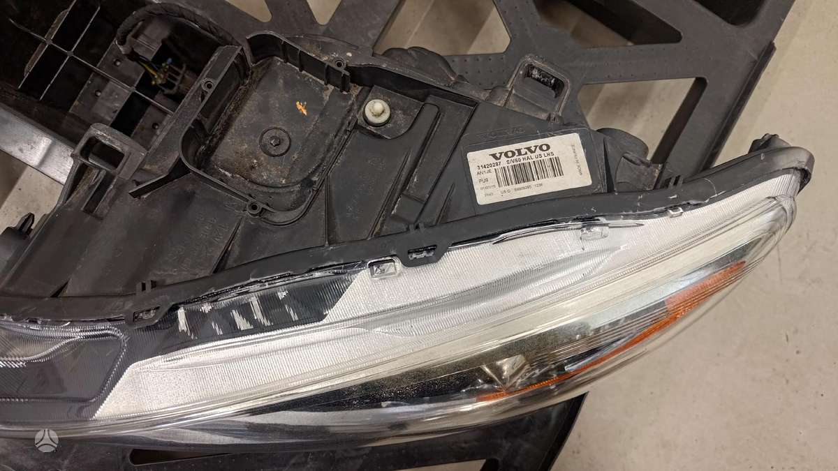 Volvo S60 bumpers, lights