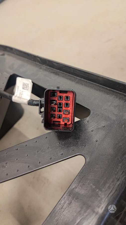 Volvo S60 bumpers, lights