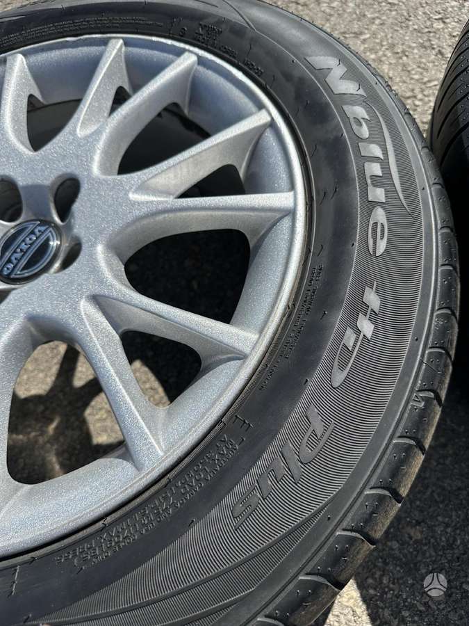 Volvo XC70 (centrinė 65.1), light alloy, R17