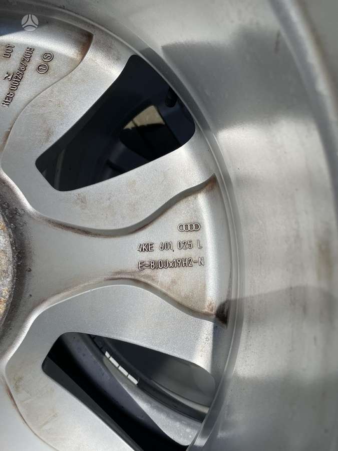Audi, light alloy, R19