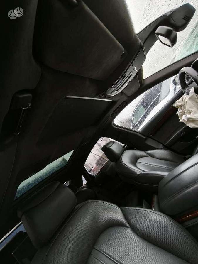 Audi A8, 6.3 l., Седан