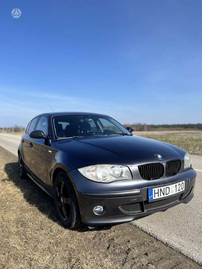BMW 120, 2.0 l., hatchback