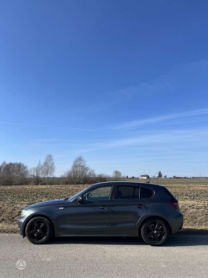 BMW 120, 2.0 l., Хэтчбек