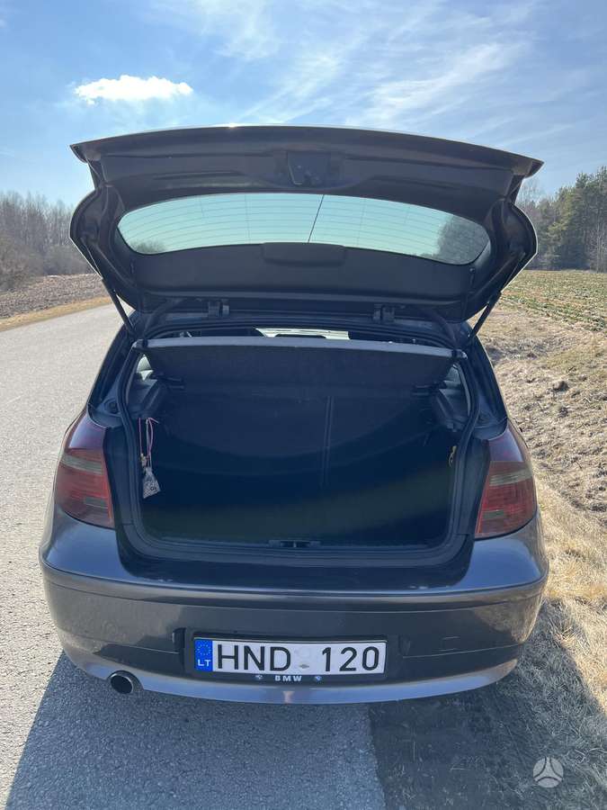 BMW 120, 2.0 l., Хэтчбек