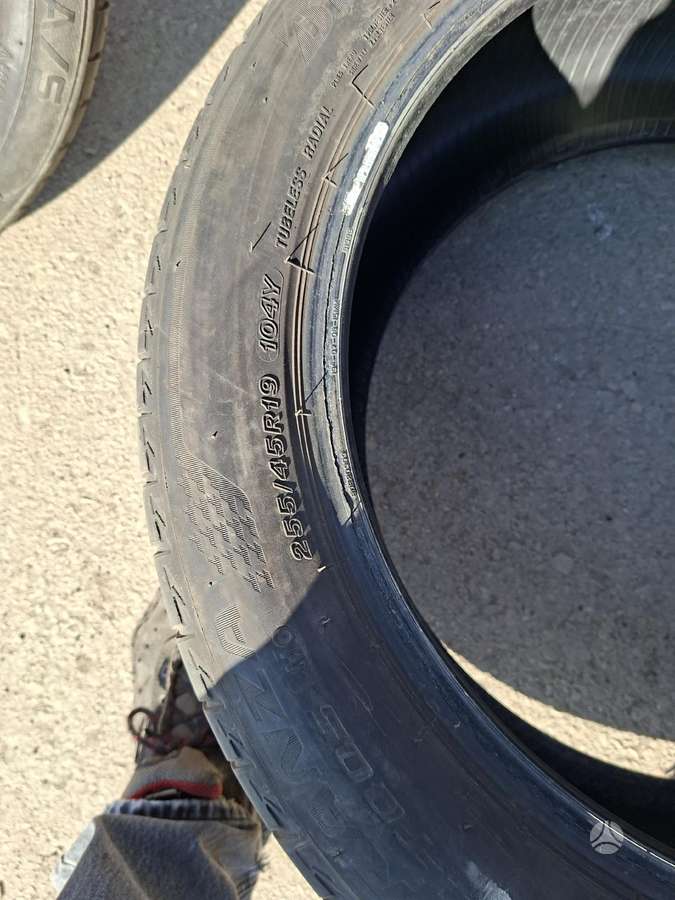 Bridgestone TURANZA T005 MO, летние 255/45 R19