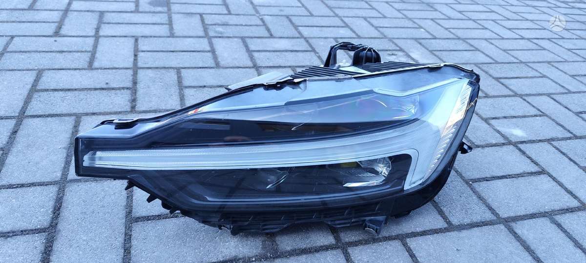 Volvo XC60, 32404709, lights
