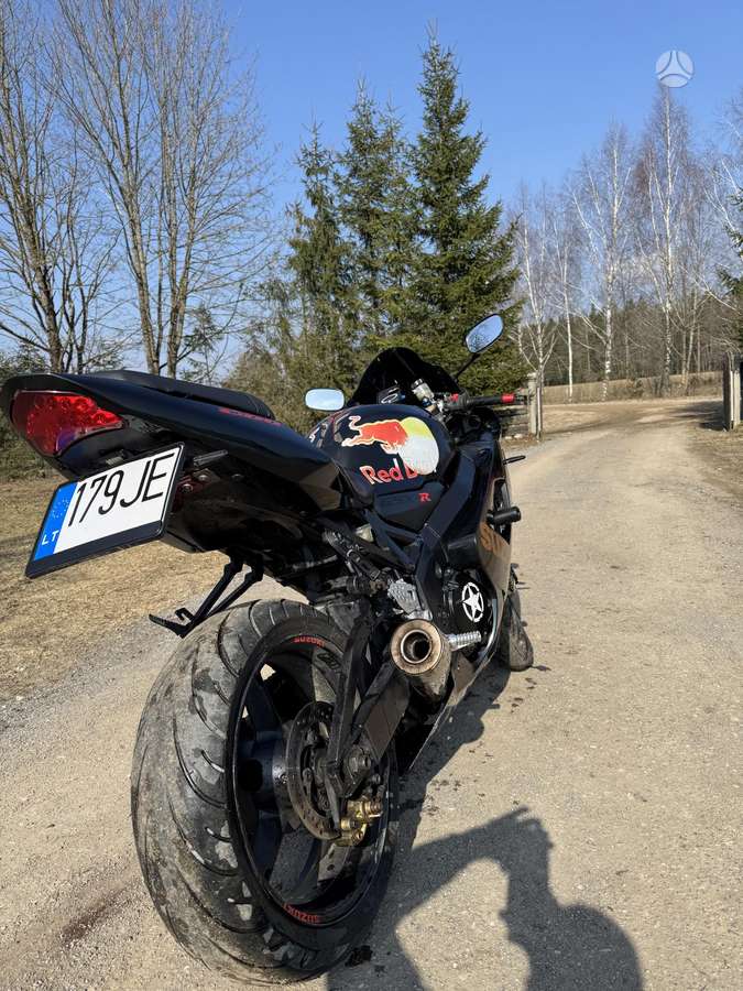 Suzuki GSX-R 599cc, superbikes