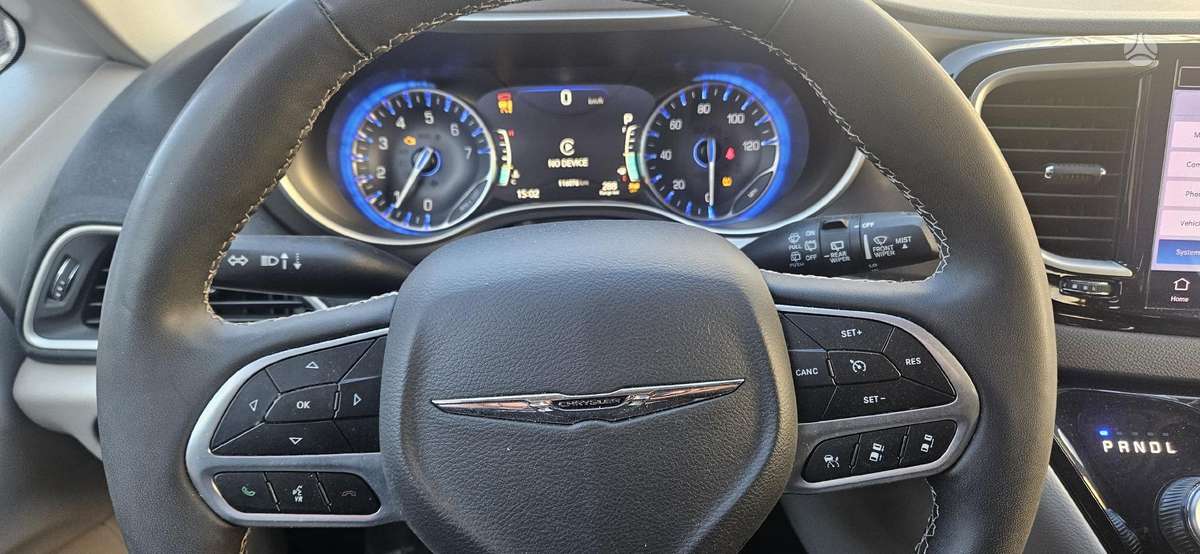 Chrysler Pacifica Sveiki radiatoriai ir visi airbag