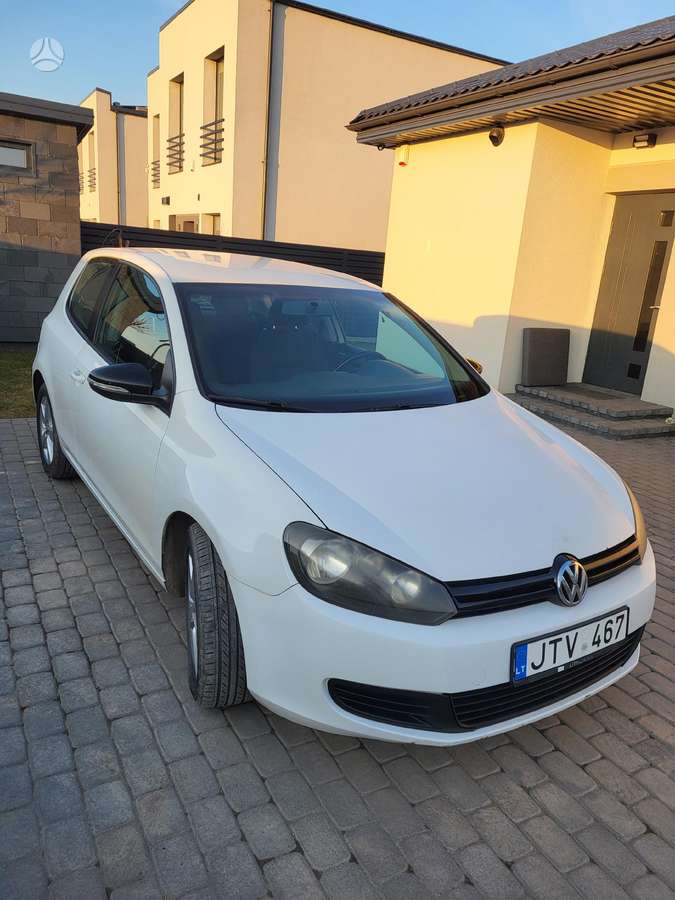 Volkswagen Golf, 1.6 l., hečbekas