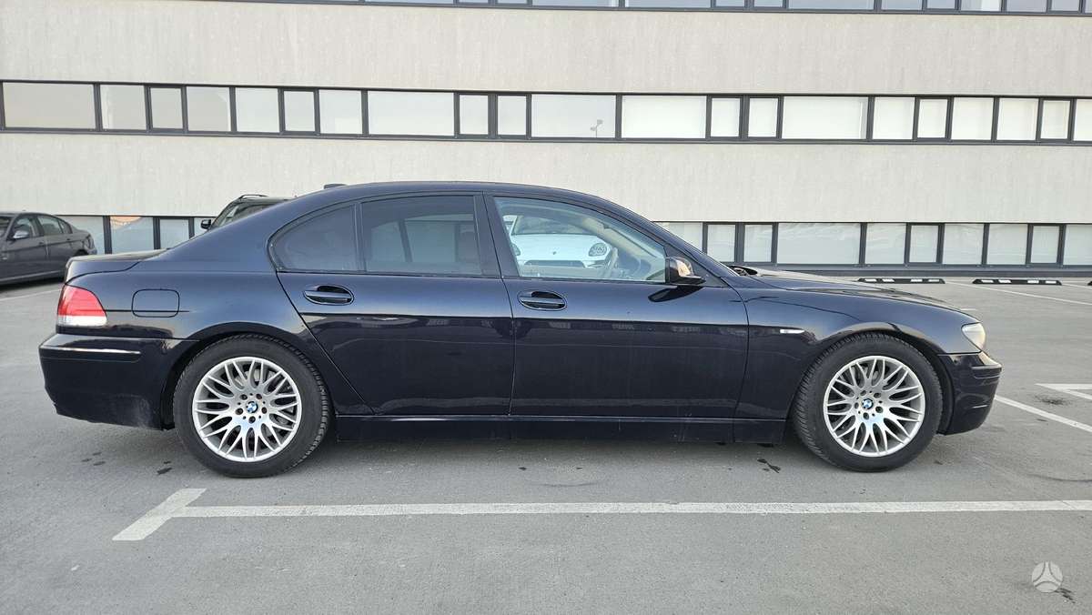 BMW 730, 3.0 l., Седан