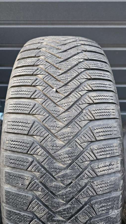 Laufenn, всесезонные 235/60 R18