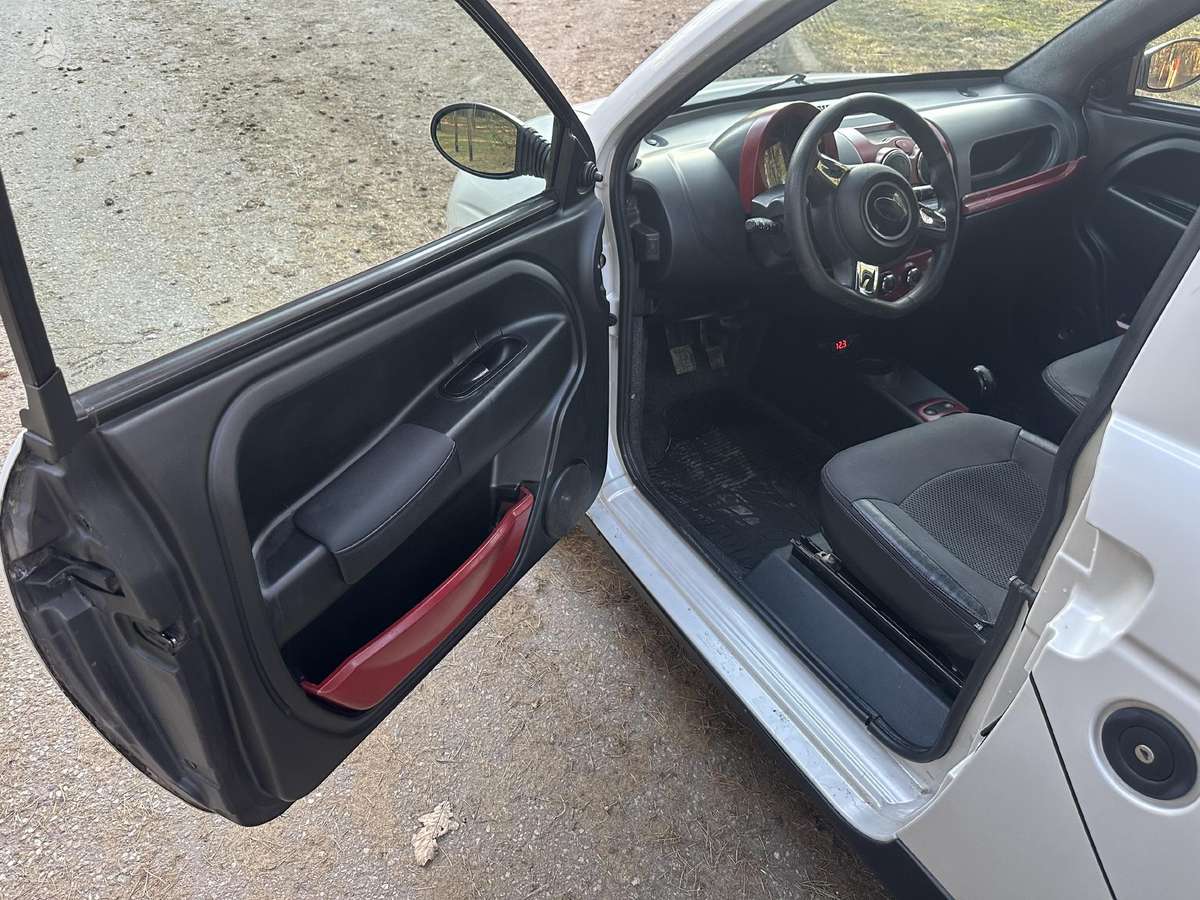 Microcar Mgo, 0.5 l., hatchback