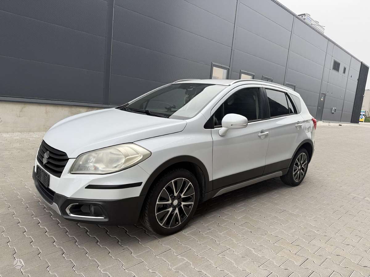 Suzuki SX4 S-Cross - 1