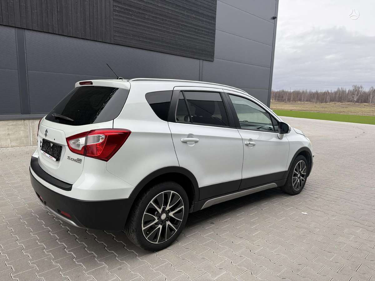 Suzuki SX4 S-Cross - 5