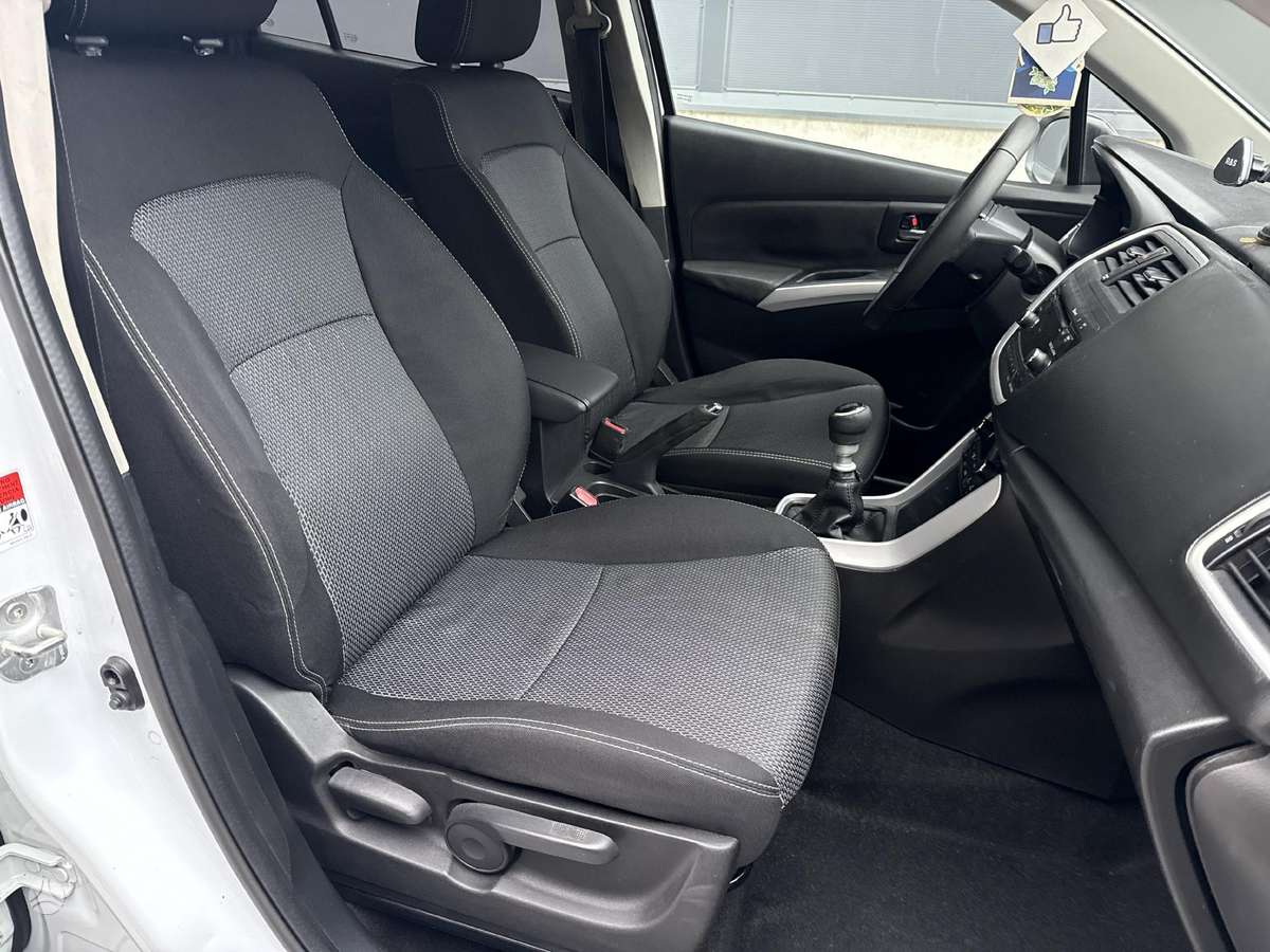 Suzuki SX4 S-Cross - 10