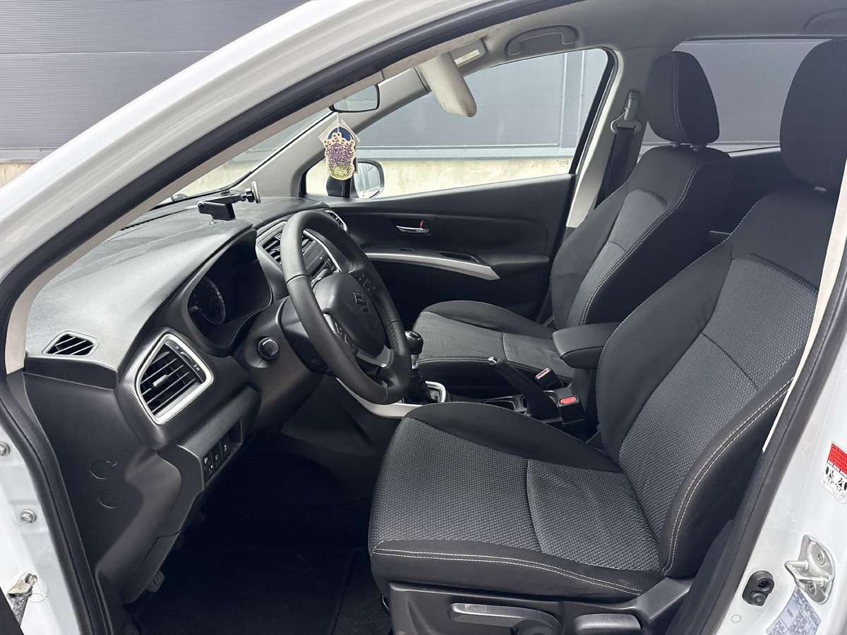 Suzuki SX4 S-Cross - 12