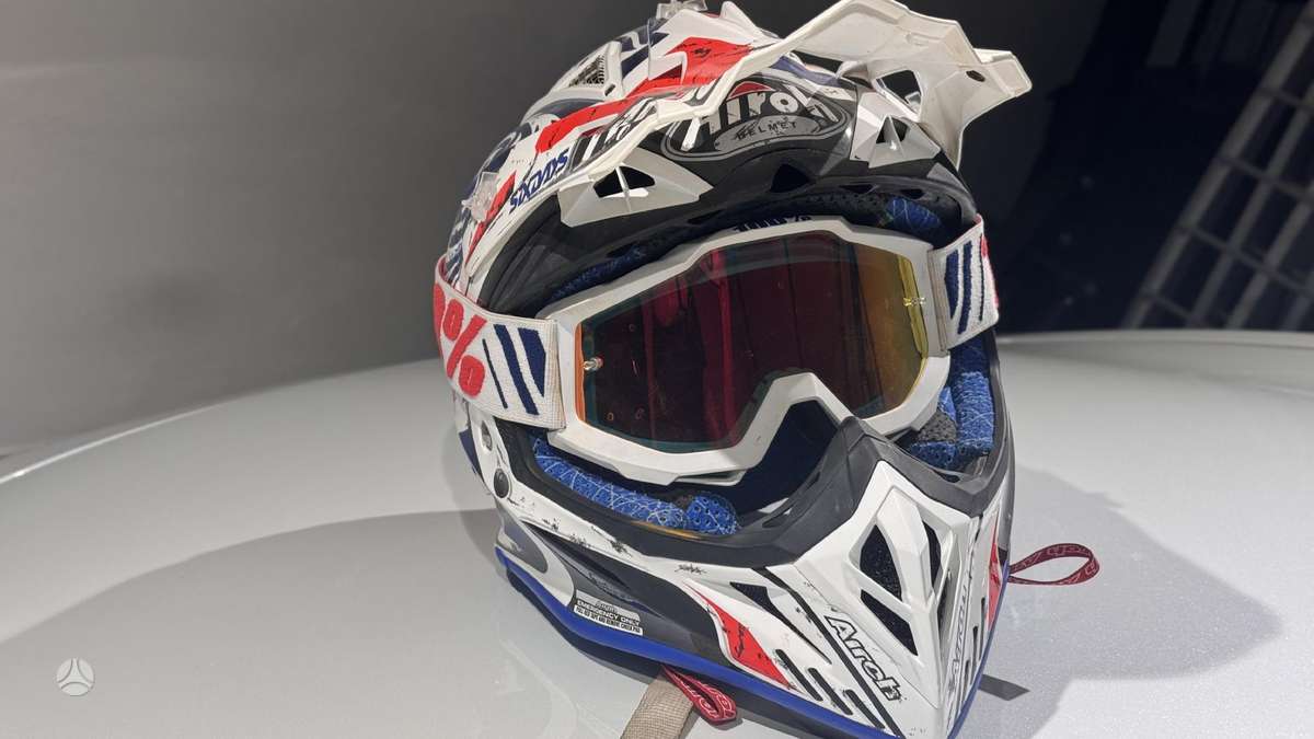 Airoh Sixdays, motocross