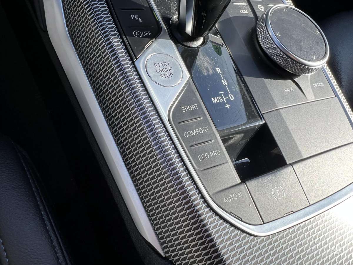 BMW 320, 2.0 l., Седан