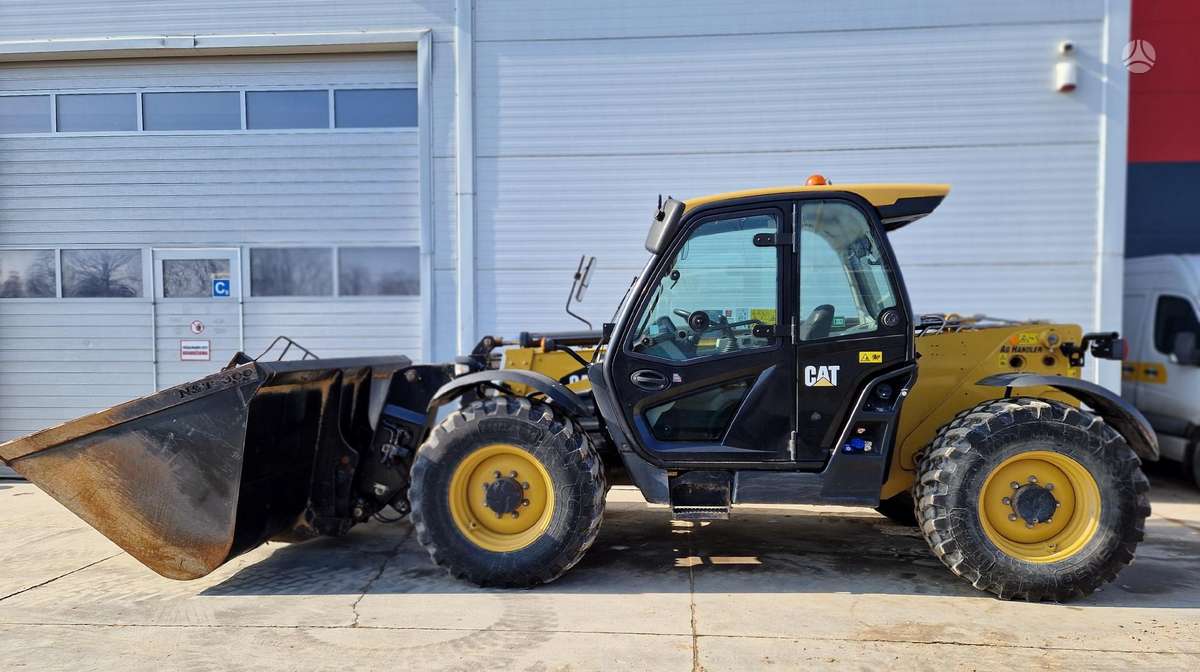 Caterpillar TH3510, telescopic handler