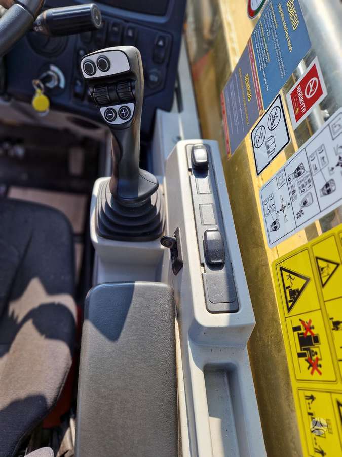Caterpillar TH3510, telescopic handler