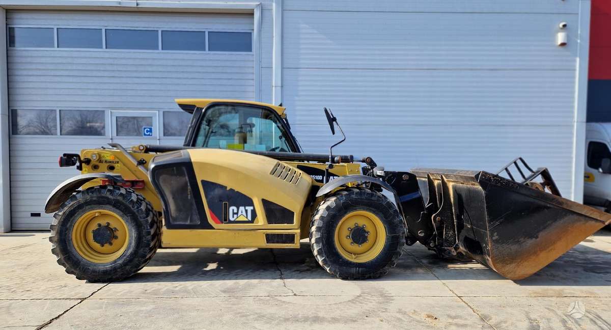 Caterpillar TH3510, telescopic handler