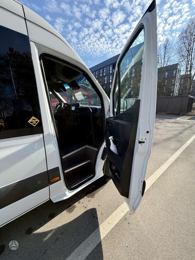 Mercedes-Benz Sprinter, intercity / suburban