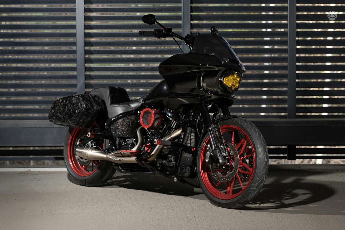 Harley-Davidson FXLRST 1868cc, choppers / cruisers / custom
