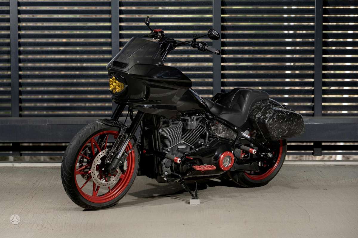 Harley-Davidson FXLRST 1868cc, choppers / cruisers / custom