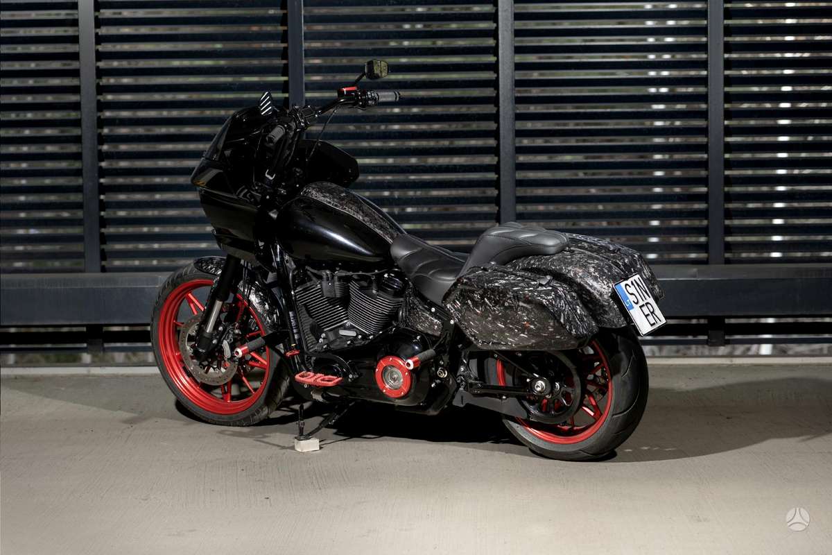 Harley-Davidson FXLRST 1868cc, choppers / cruisers / custom