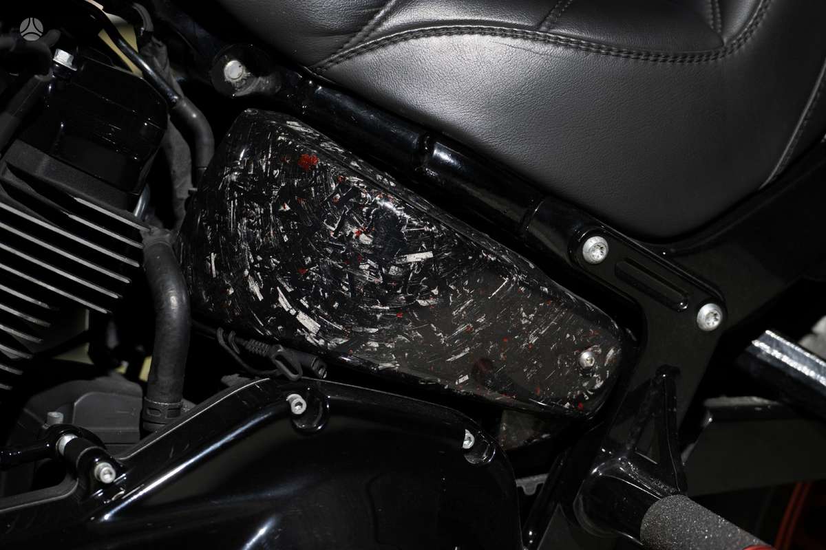 Harley-Davidson FXLRST 1868cc, choppers / cruisers / custom