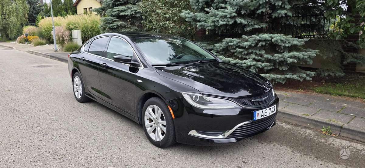 Chrysler 200, 2.4 l., Седан