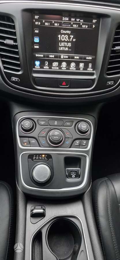 Chrysler 200, 2.4 l., Седан