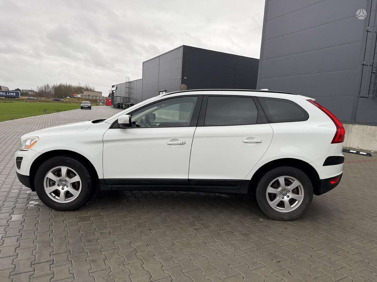 Volvo XC60 - 8