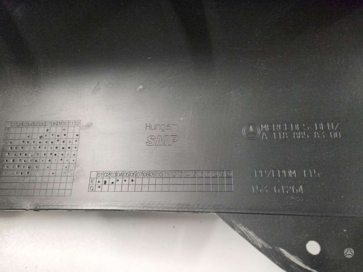 Mercedes-Benz CLA klasė bumper reinforcement