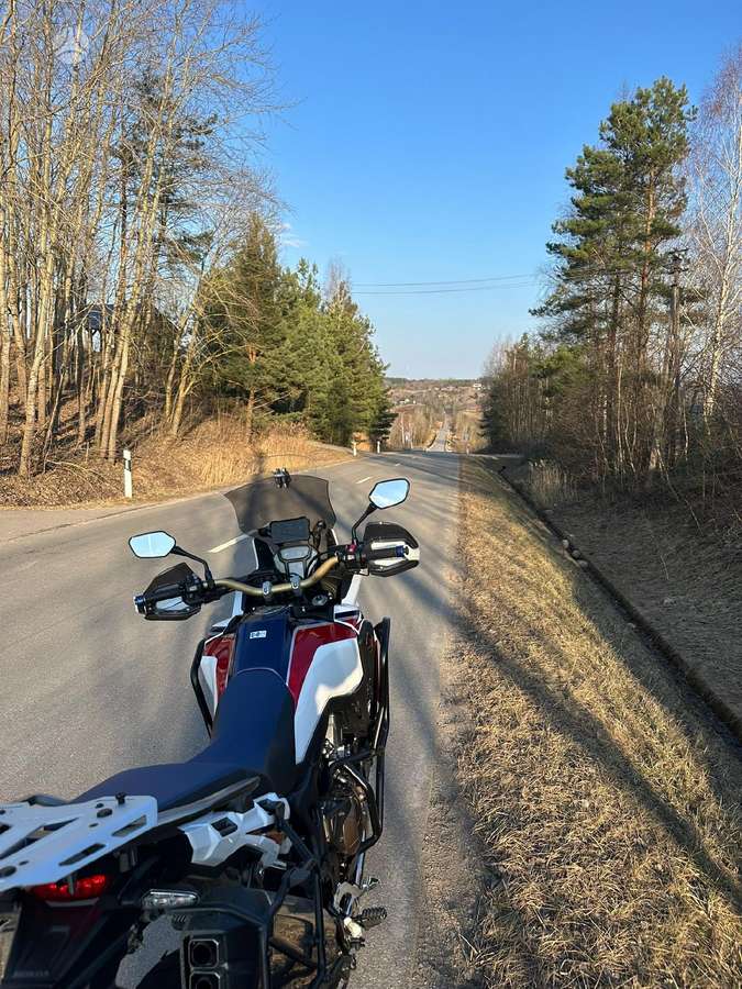 Yamaha MT 07, street / classic