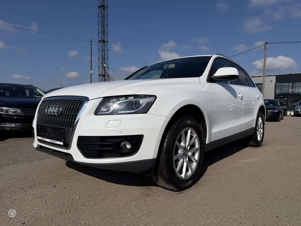 Audi Q5, 2.0 l., Внедорожник / Кроссовер