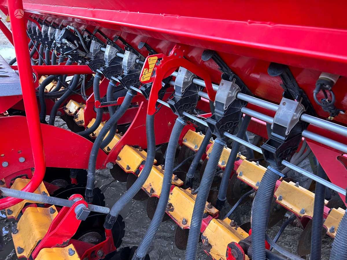 Vaderstad Rapid 400C, seeders, planters