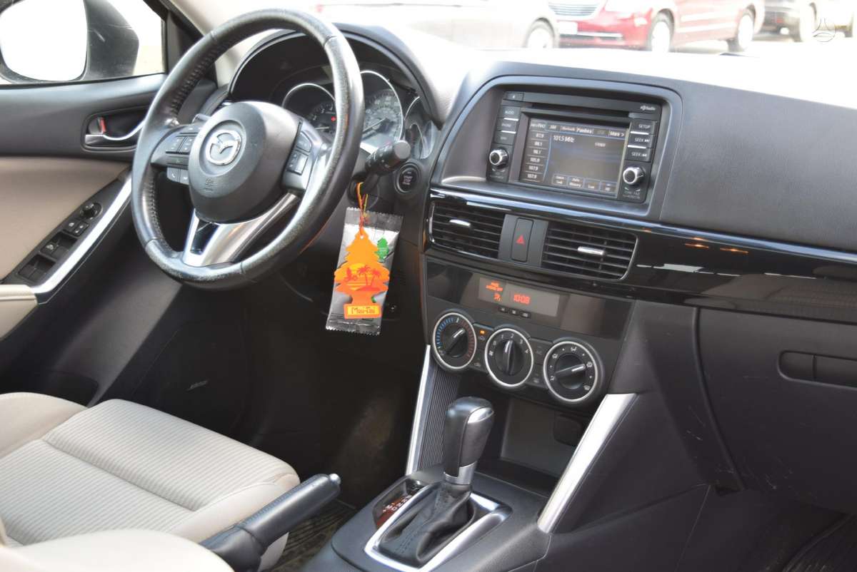 Mazda CX-5, 2.5 l., off-road / crossover