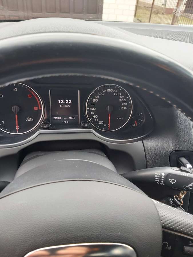 Audi Q5, 2.0 l., mpv / minivan