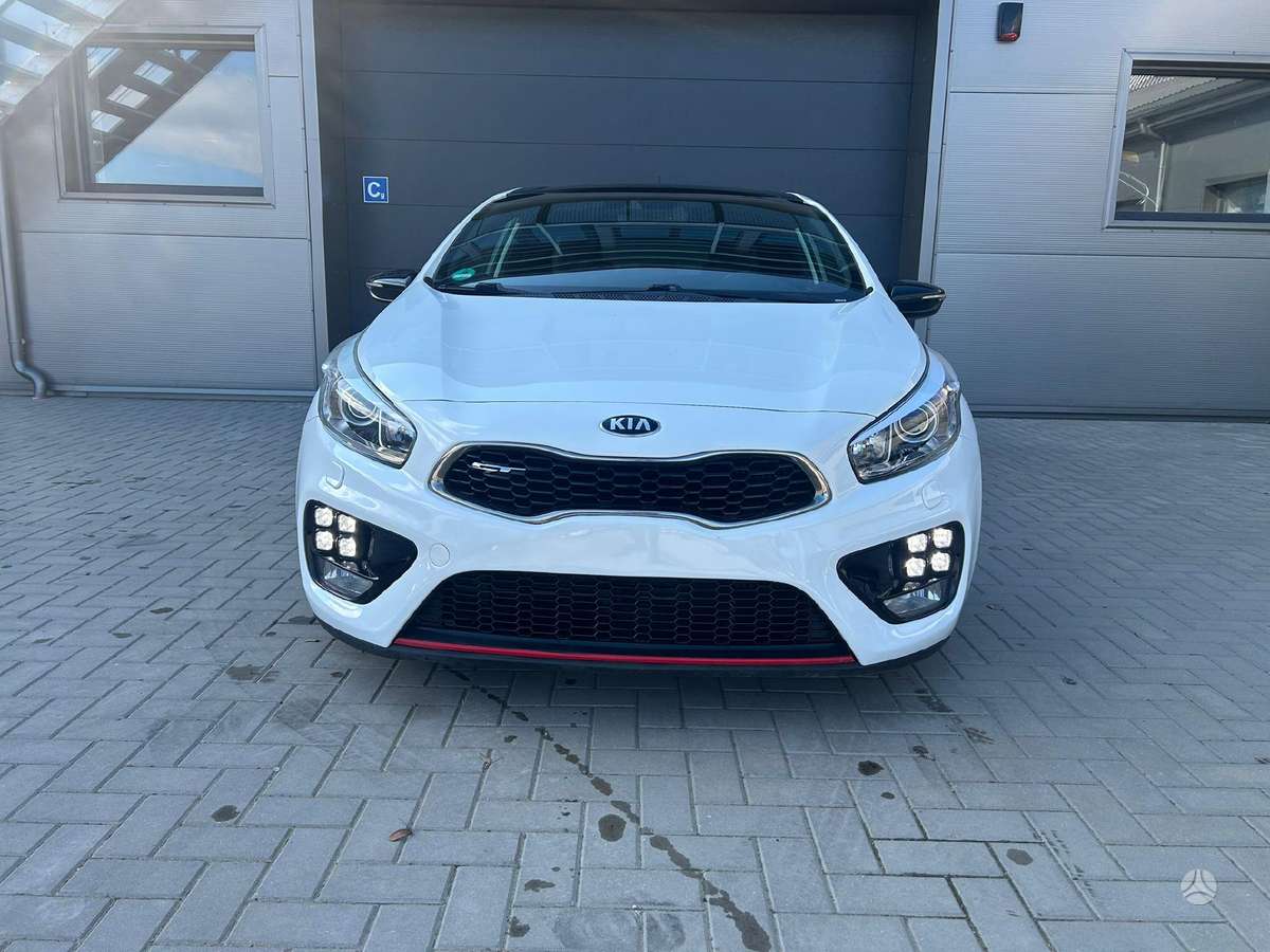 Kia Ceed, 1.6 l., hatchback