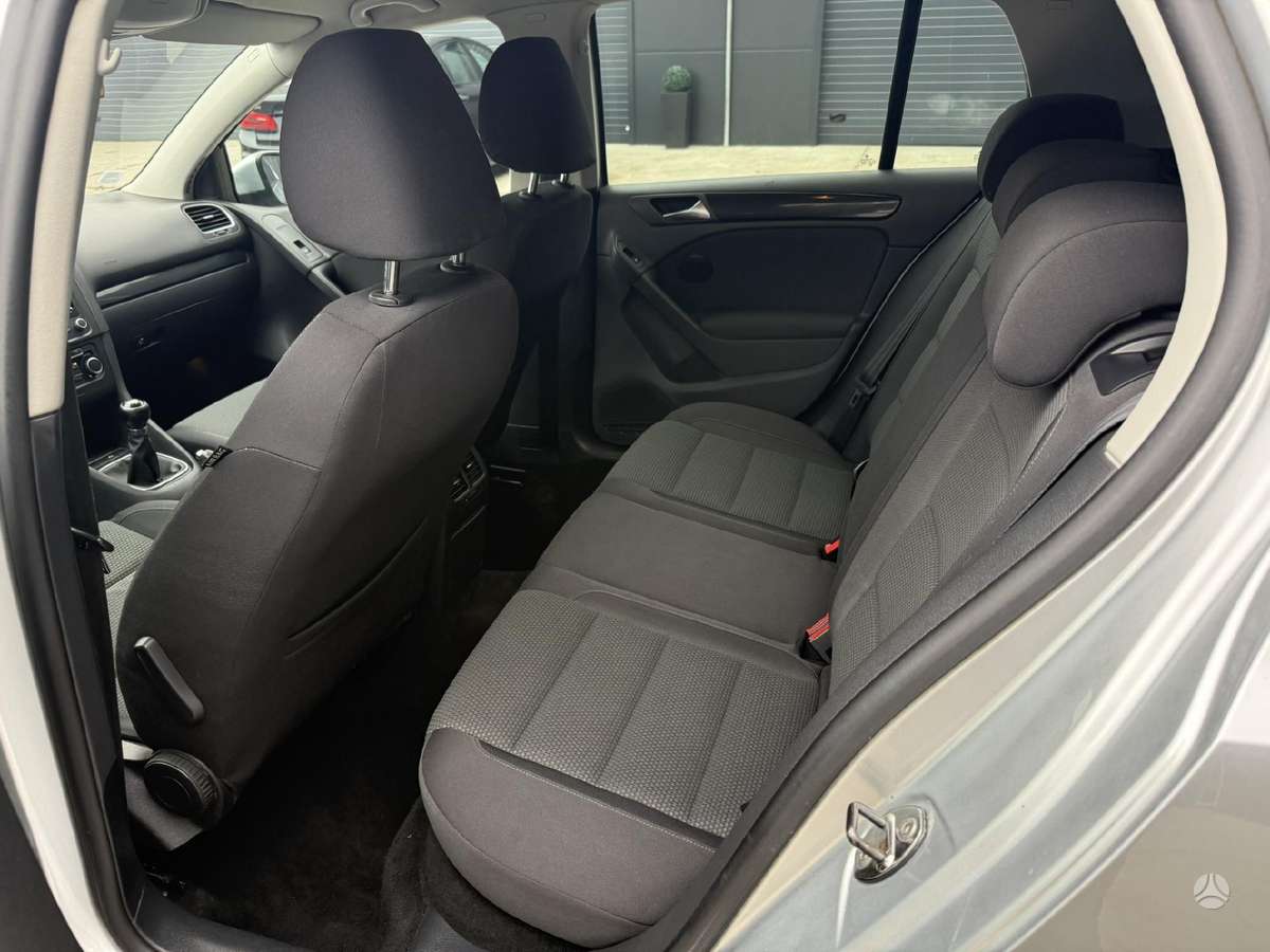 Volkswagen Golf, 1.4 l., Хэтчбек