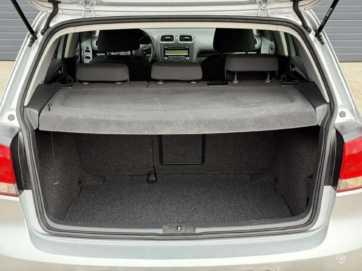 Volkswagen Golf, 1.4 l., Хэтчбек