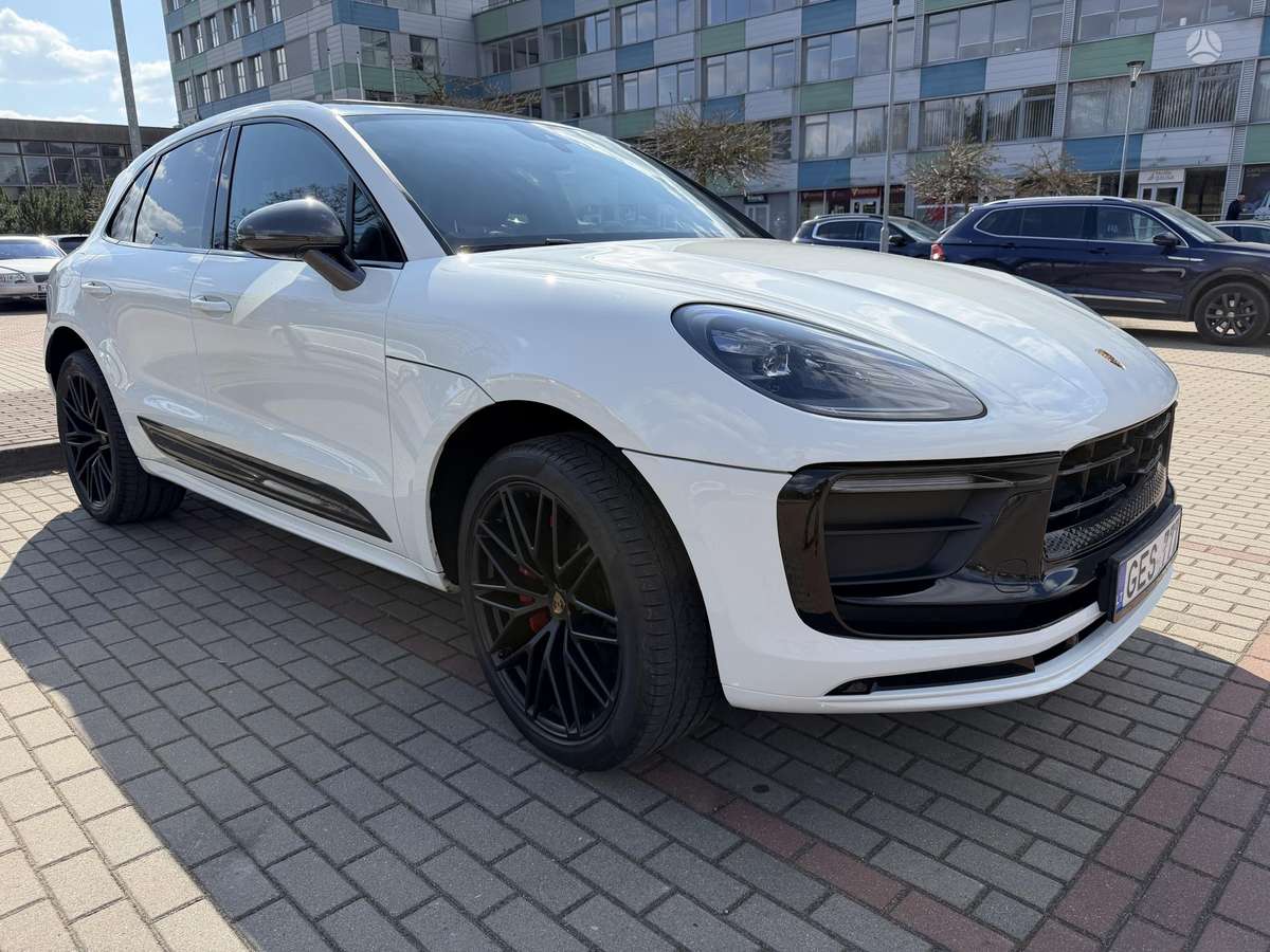 Porsche Macan - 3