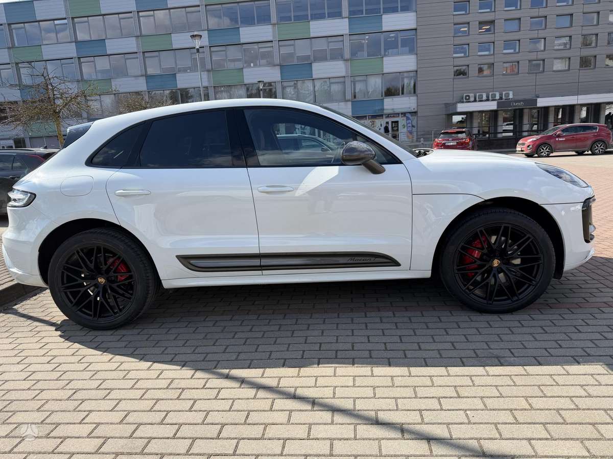 Porsche Macan - 4